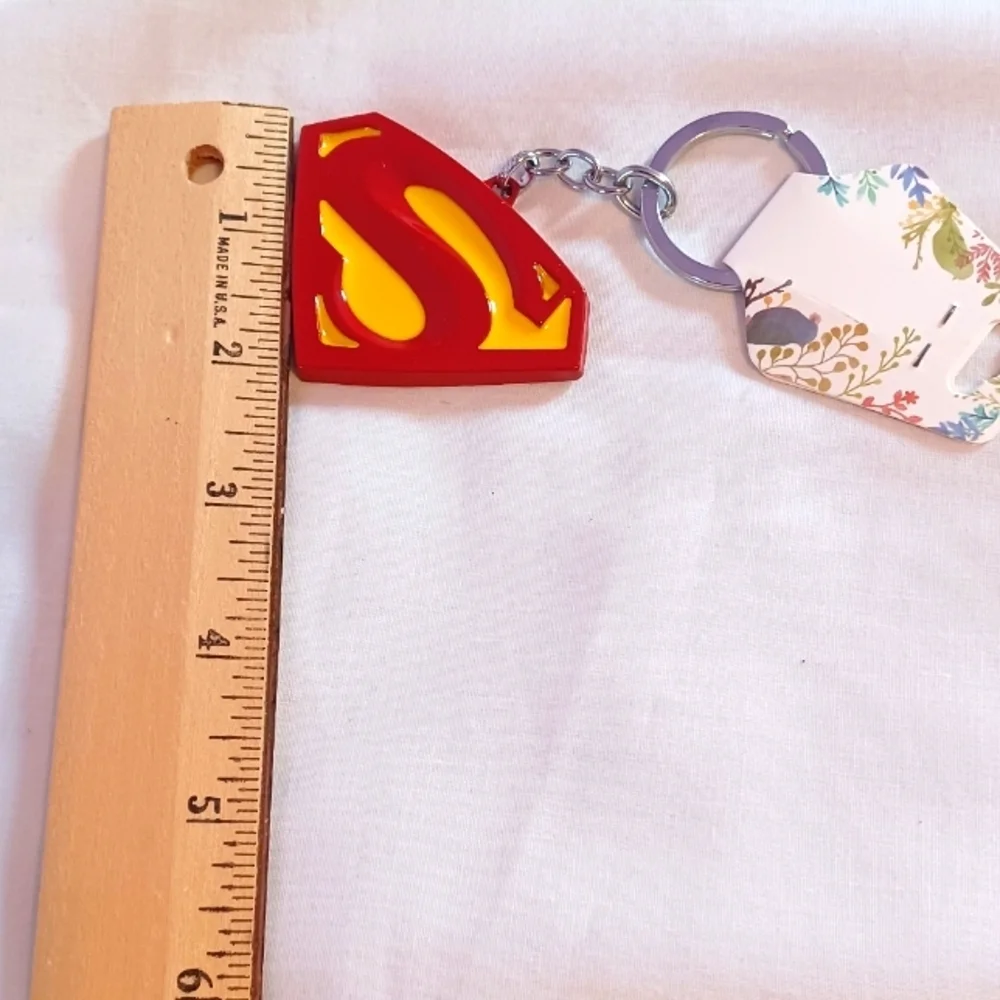 DC Comics SUPERMAN LOGO Justice League Key Chain
